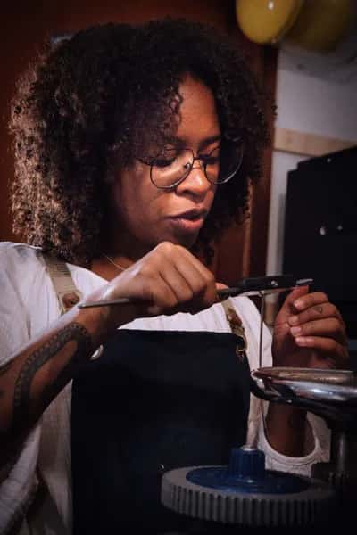 Taller de Joyería: Crea Tus Argollas en Pareja