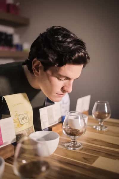 Cata de Café: 3 Cafés, 3 Métodos de Preparación