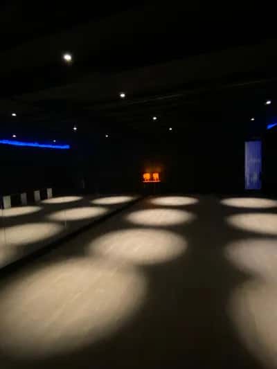 Clase de Hot Yoga en Estudio Premium