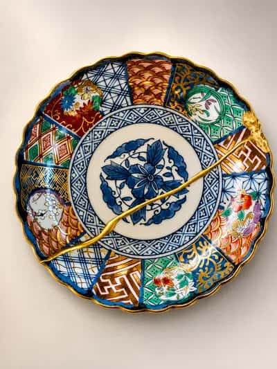 Taller de Kintsugi - Donde Las Grietas También Florecen