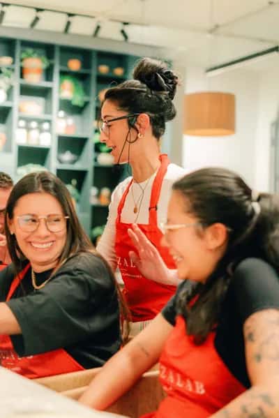 Pizza Artesanal, Cócteles y Fiesta