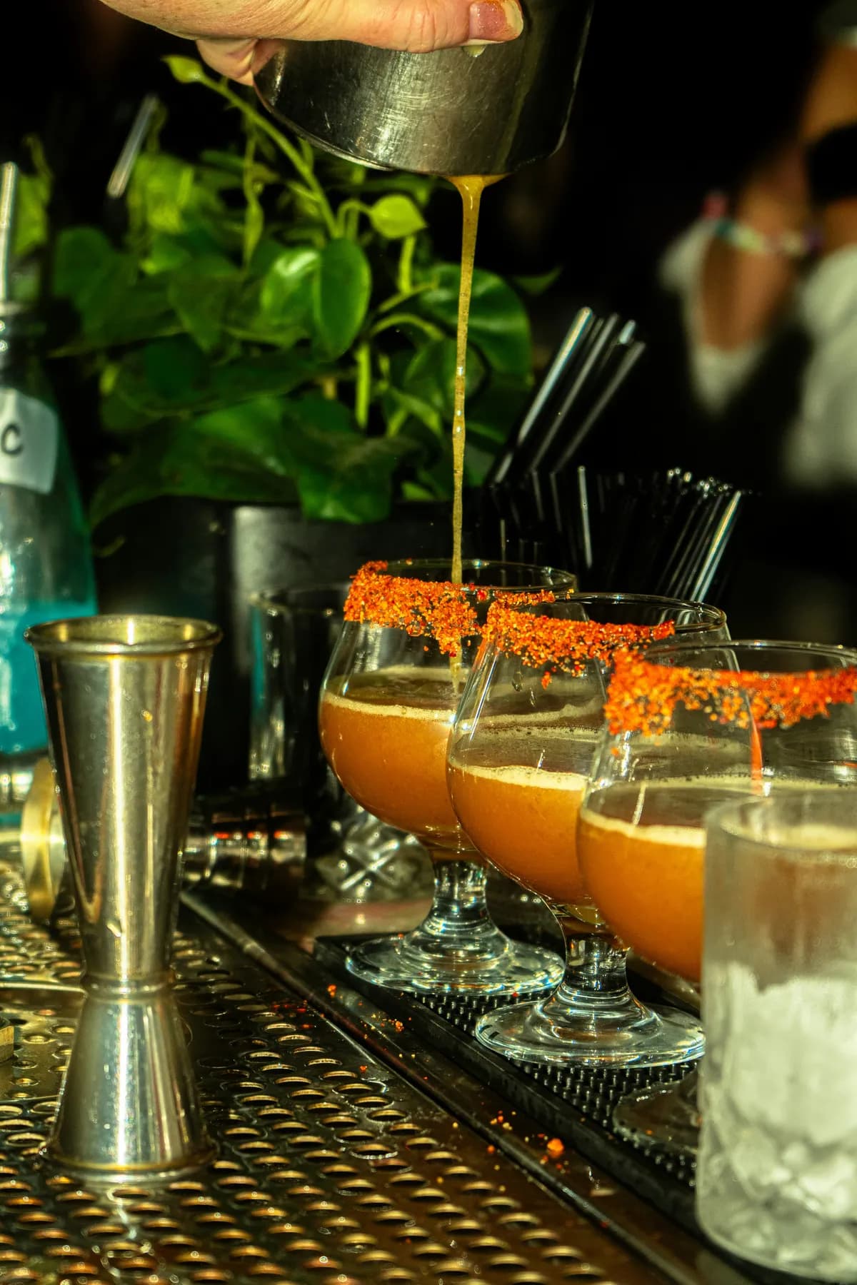 Clase de Coctelería del Mundo en iLatina
