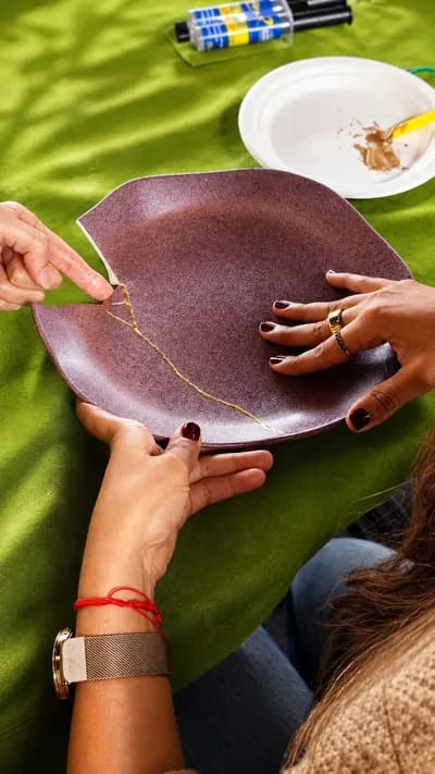 Taller de Kintsugi - Donde Las Grietas También Florecen