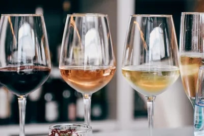 Cata de Vino con Maridaje en Casa