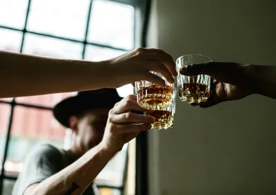 Cata de Destilados en Casa (whisky-tequila-ron-ginebra)